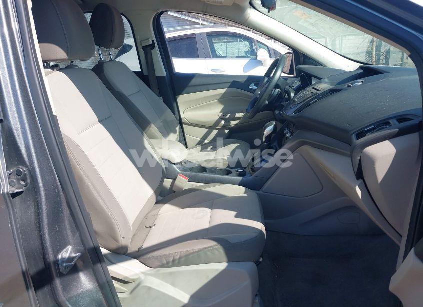 Photo 5 of 2014 Ford Escape SE (VIN 1FMCU0GX3EUC08860)