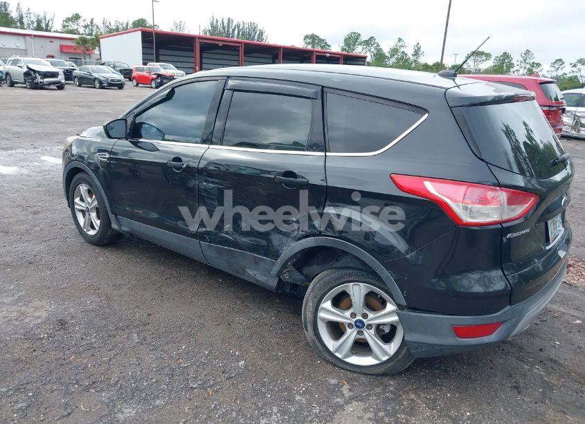 Photo 3 of 2014 Ford Escape SE (VIN 1FMCU0GX3EUC38084)