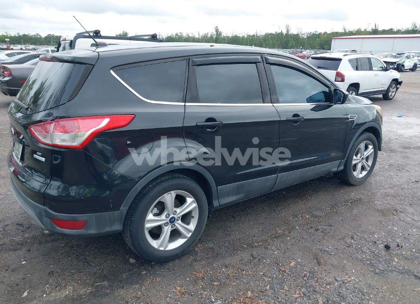 Photo 4 of 2014 Ford Escape SE (VIN 1FMCU0GX3EUC38084)