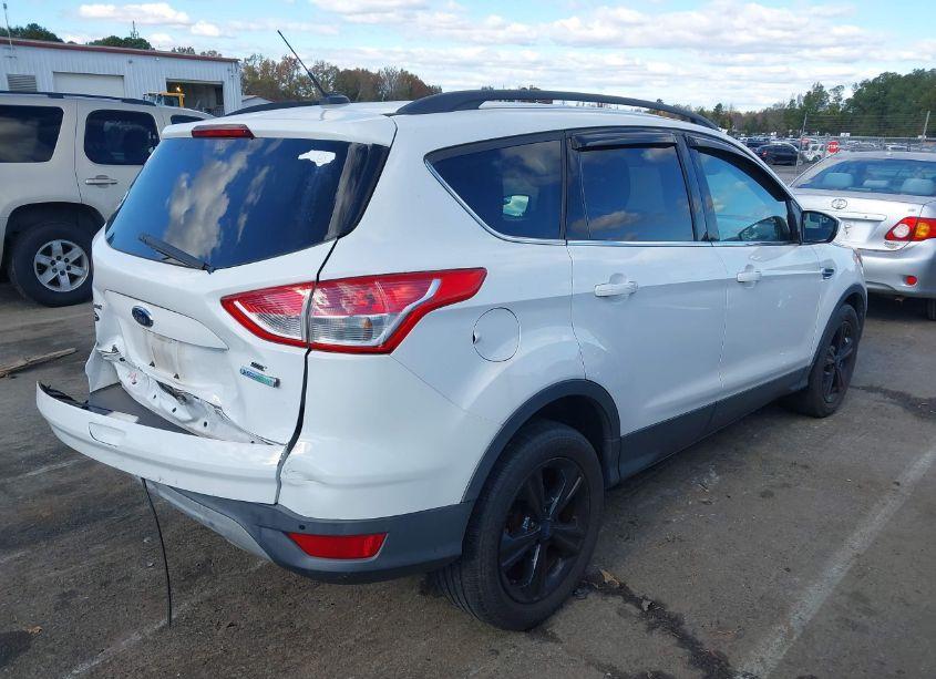Photo 4 of 2014 Ford Escape SE (VIN 1FMCU0GX3EUD77521)