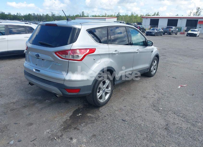 Photo 4 of 2014 Ford Escape SE (VIN 1FMCU0GX3EUE21257)
