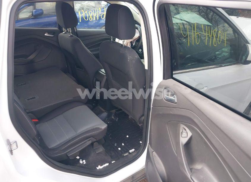 Photo 8 of 2015 Ford Escape SE (VIN 1FMCU0GX3FUB59094)