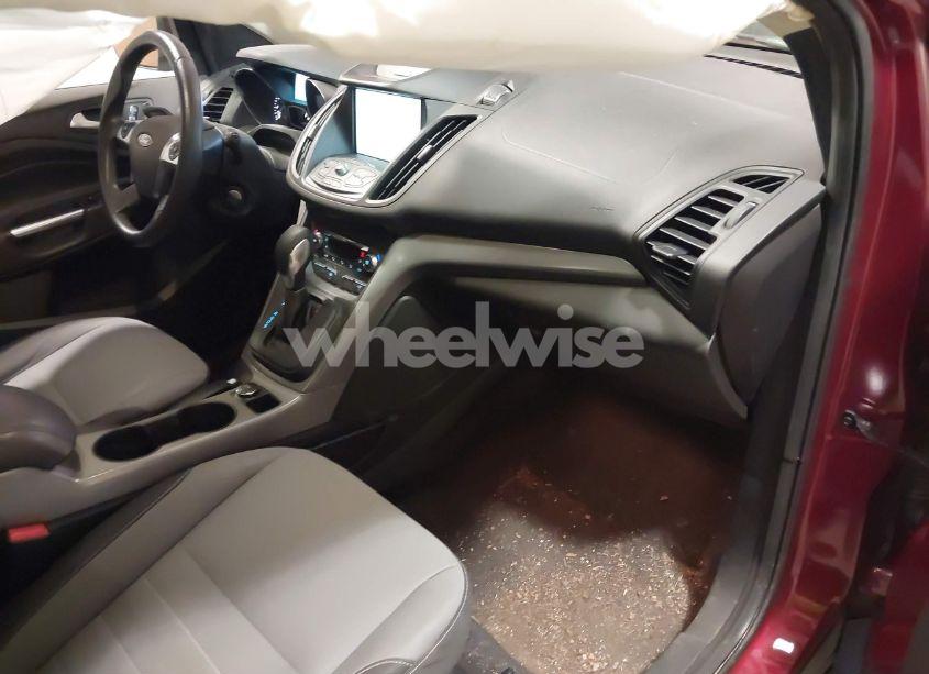 Photo 5 of 2015 Ford Escape SE (VIN 1FMCU0GX3FUC58742)