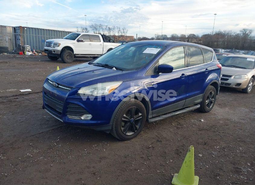 Photo 2 of 2015 Ford Escape SE (VIN 1FMCU0GX3FUC61477)