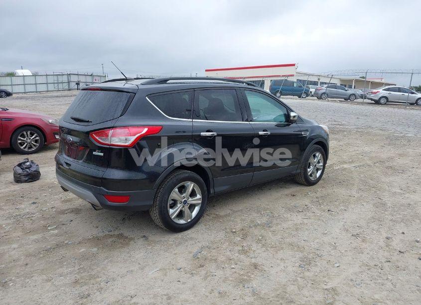 Photo 4 of 2015 Ford Escape SE (VIN 1FMCU0GX3FUC73452)