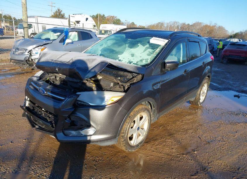 Photo 2 of 2015 Ford Escape SE (VIN 1FMCU0GX3FUC73600)