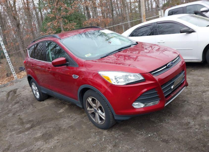 2016 Ford Escape SE (VIN 1FMCU0GX3GUB30180) main photo