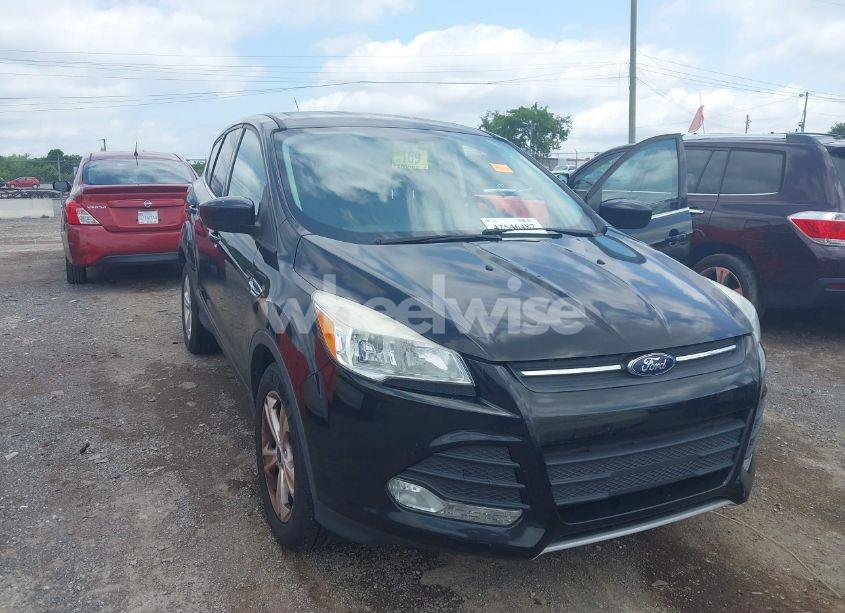 Photo 6 of 2016 Ford Escape SE (VIN 1FMCU0GX3GUB30552)