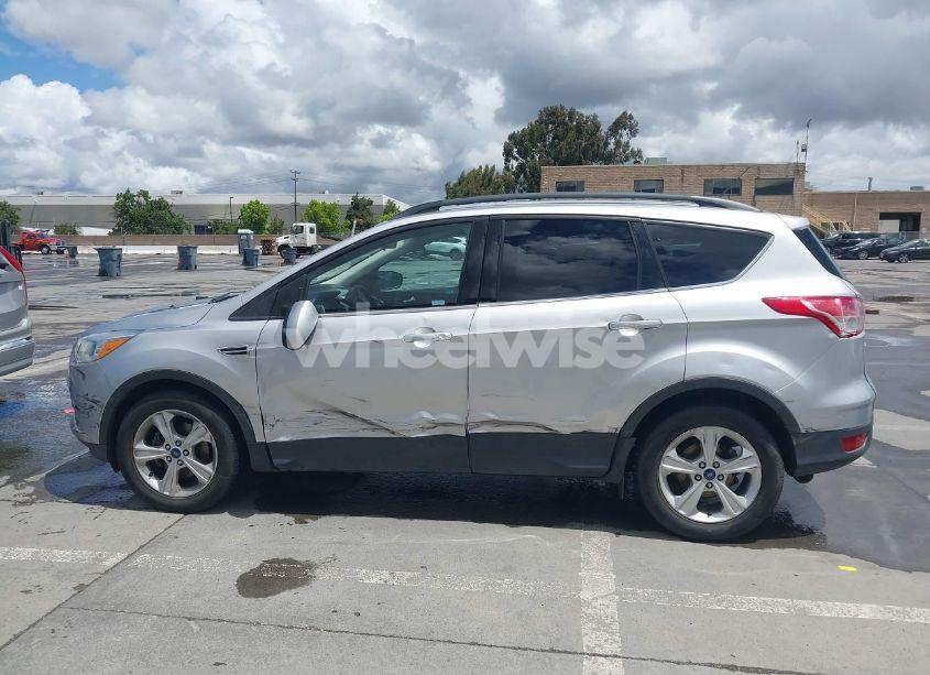 Photo 14 of 2016 Ford Escape SE (VIN 1FMCU0GX3GUC30165)