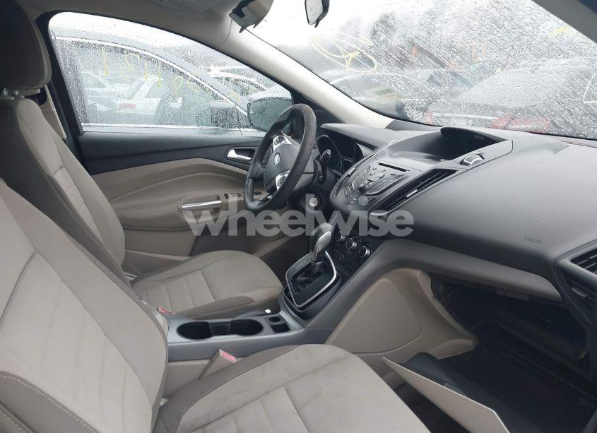 Photo 5 of 2013 Ford Escape SE (VIN 1FMCU0GX4DUB25324)