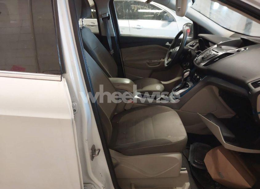 Photo 5 of 2013 Ford Escape SE (VIN 1FMCU0GX4DUB25839)