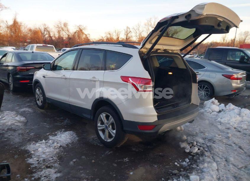 Photo 3 of 2013 Ford Escape SE (VIN 1FMCU0GX4DUB39370)