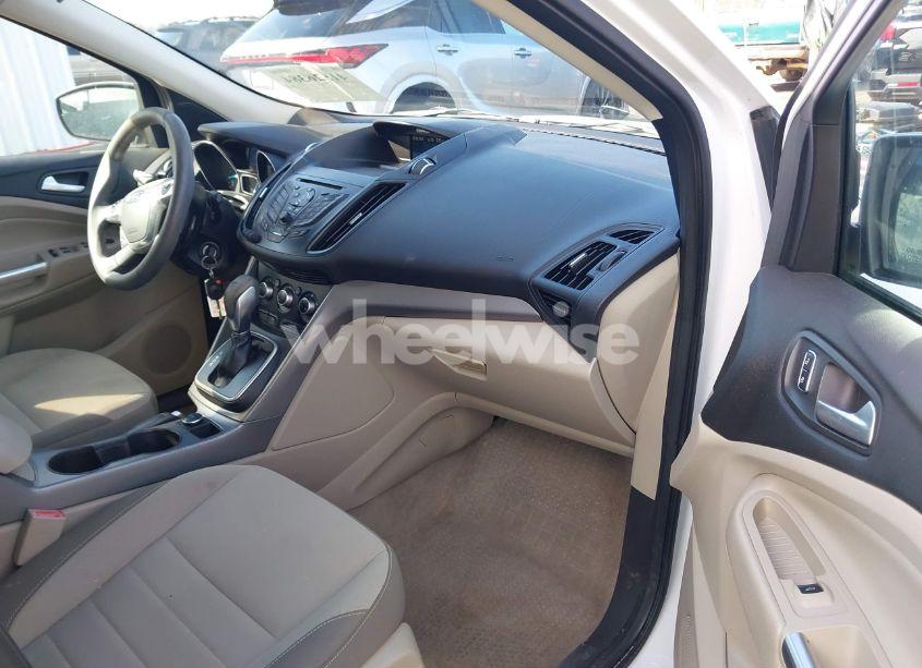 Photo 5 of 2013 Ford Escape SE (VIN 1FMCU0GX4DUC38349)