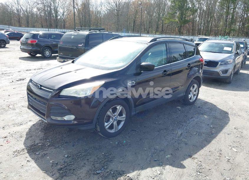 Photo 2 of 2013 Ford Escape SE (VIN 1FMCU0GX4DUC41848)
