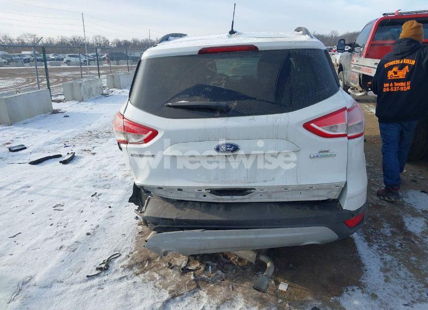 Photo 16 of 2014 Ford Escape SE (VIN 1FMCU0GX4EUA60637)