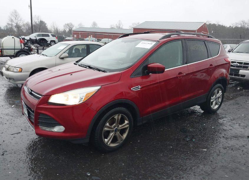 Photo 2 of 2014 Ford Escape SE (VIN 1FMCU0GX4EUC05871)