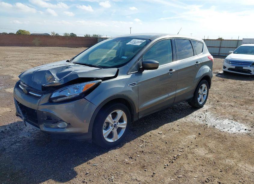 Photo 2 of 2014 Ford Escape SE (VIN 1FMCU0GX4EUE51951)