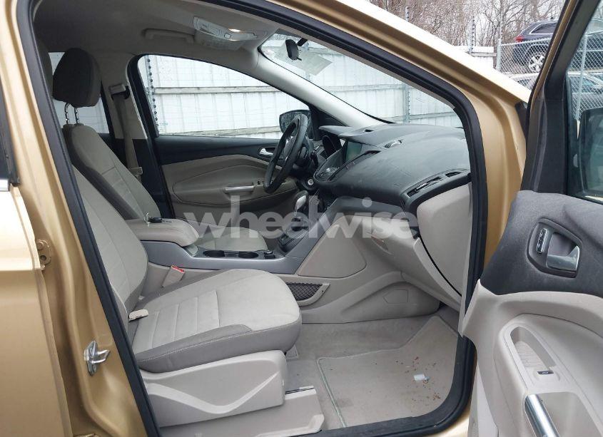 Photo 5 of 2015 Ford Escape SE (VIN 1FMCU0GX4FUA06336)