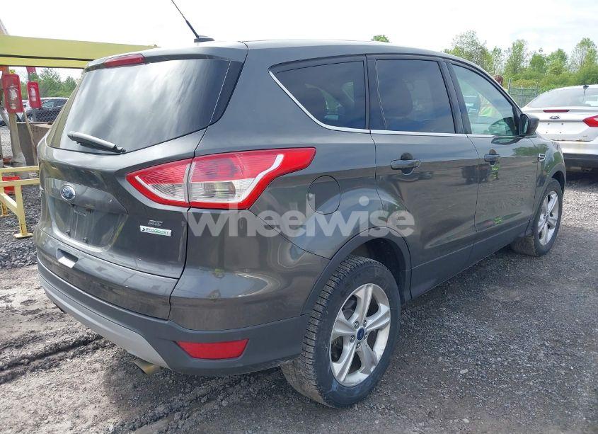 Photo 4 of 2015 Ford Escape SE (VIN 1FMCU0GX4FUA23136)