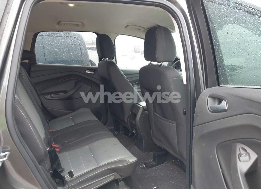 Photo 8 of 2015 Ford Escape SE (VIN 1FMCU0GX4FUA38123)