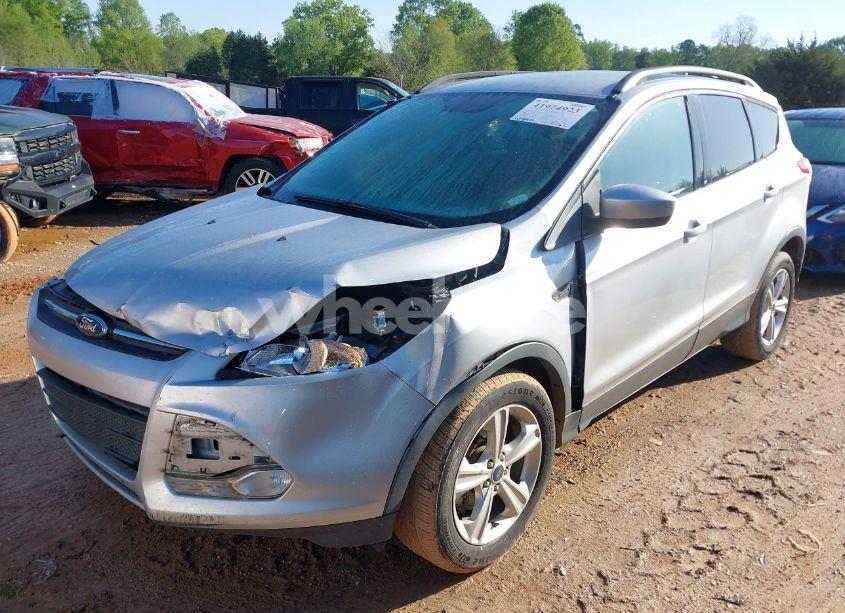 Photo 2 of 2015 Ford Escape SE (VIN 1FMCU0GX4FUA64690)