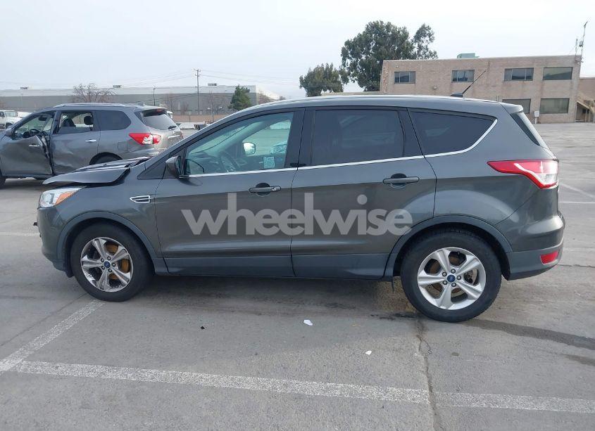 Photo 14 of 2015 Ford Escape SE (VIN 1FMCU0GX4FUB07084)