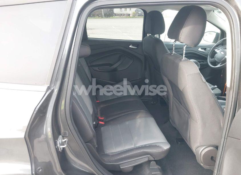 Photo 8 of 2015 Ford Escape SE (VIN 1FMCU0GX4FUB07084)