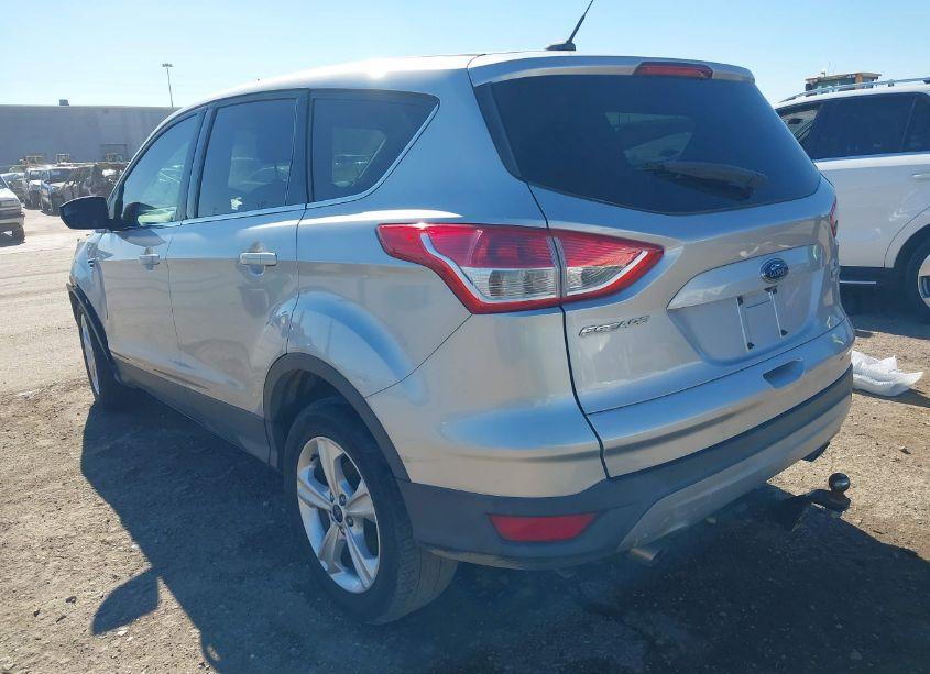 Photo 3 of 2015 Ford Escape SE (VIN 1FMCU0GX4FUB60786)