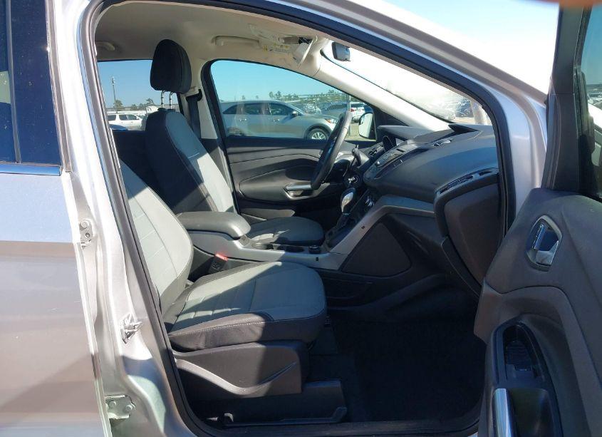 Photo 5 of 2015 Ford Escape SE (VIN 1FMCU0GX4FUB60786)