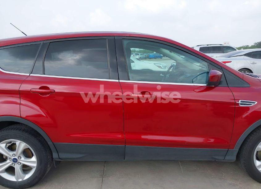 Photo 13 of 2015 Ford Escape SE (VIN 1FMCU0GX4FUC04219)