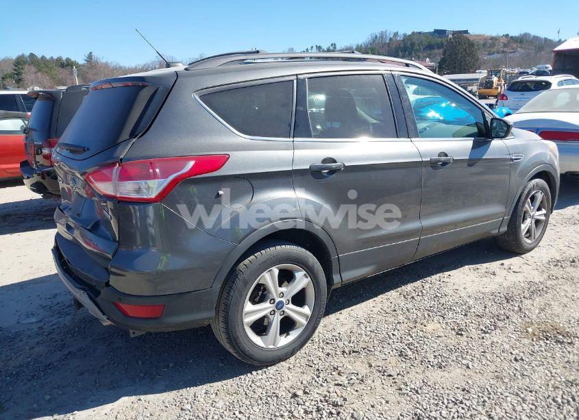 Photo 4 of 2015 Ford Escape SE (VIN 1FMCU0GX4FUC20310)