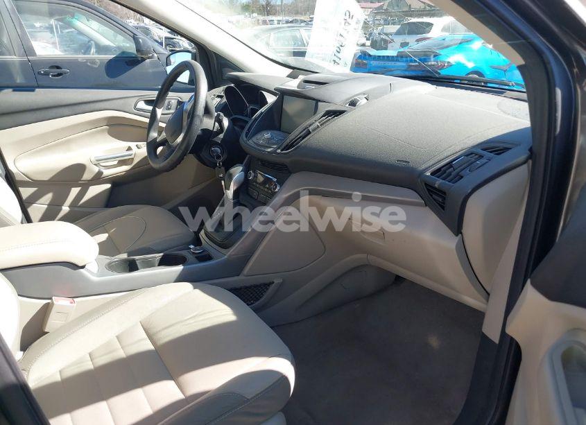 Photo 5 of 2015 Ford Escape SE (VIN 1FMCU0GX4FUC20310)