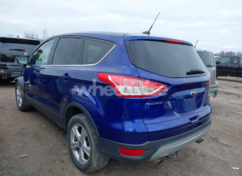 Photo 3 of 2015 Ford Escape SE (VIN 1FMCU0GX4FUC76165)