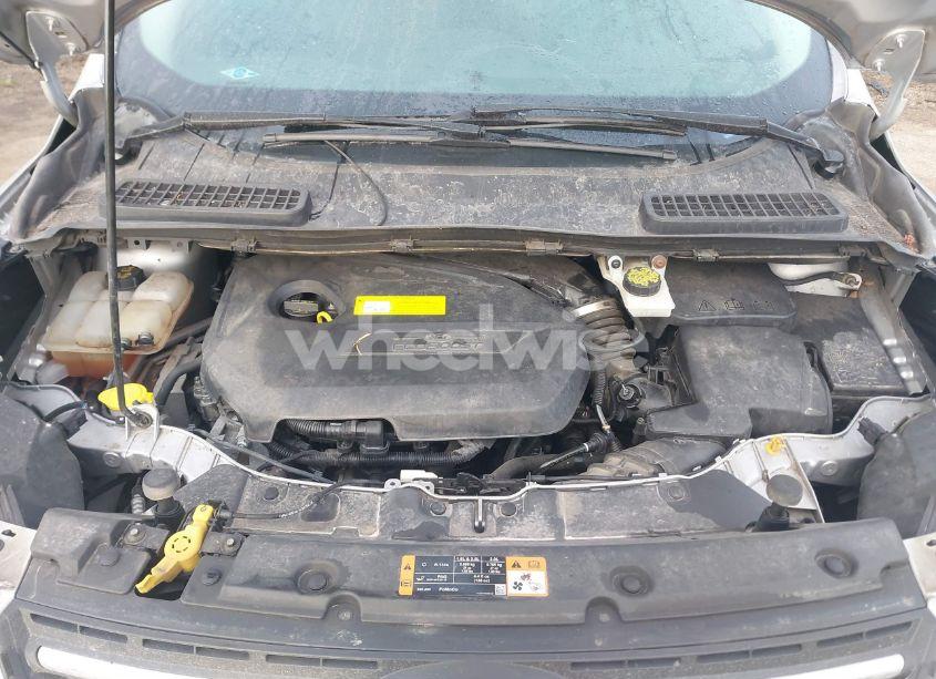 Photo 10 of 2016 Ford Escape SE (VIN 1FMCU0GX4GUA37068)