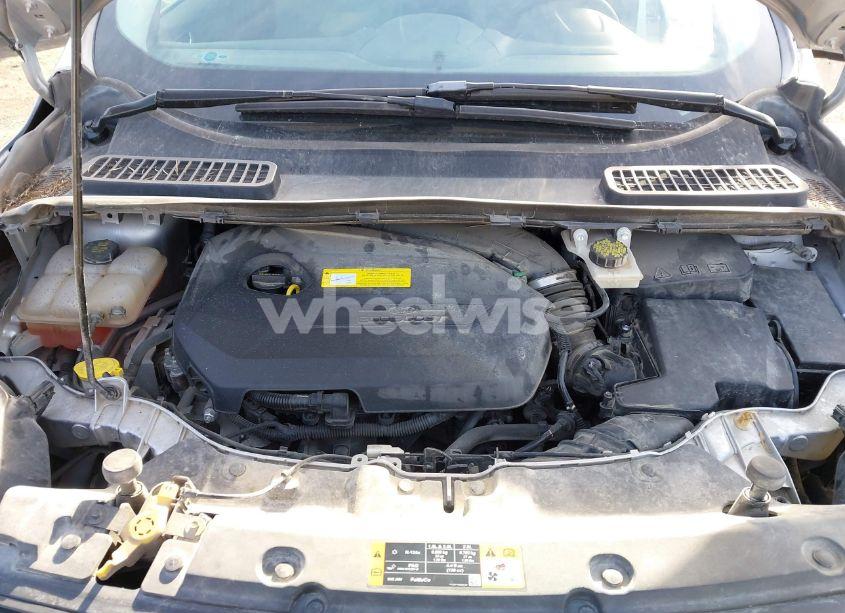 Photo 10 of 2016 Ford Escape SE (VIN 1FMCU0GX4GUA93124)