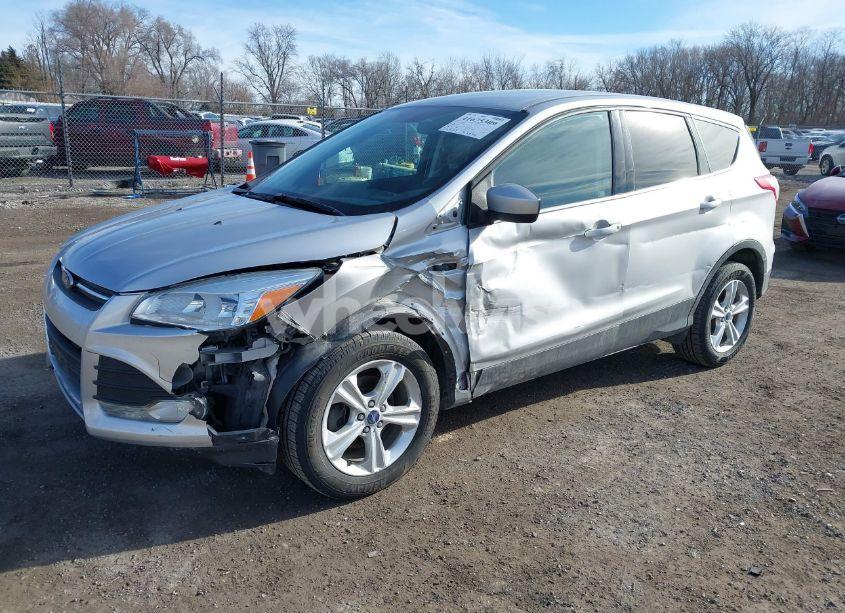 Photo 2 of 2016 Ford Escape SE (VIN 1FMCU0GX4GUA93124)