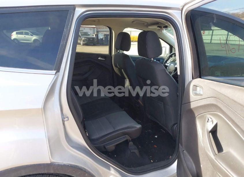 Photo 8 of 2016 Ford Escape SE (VIN 1FMCU0GX4GUA93124)