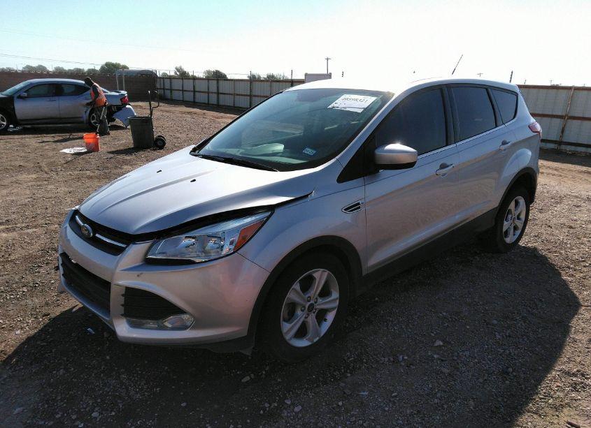 Photo 2 of 2016 Ford Escape SE (VIN 1FMCU0GX4GUB97001)