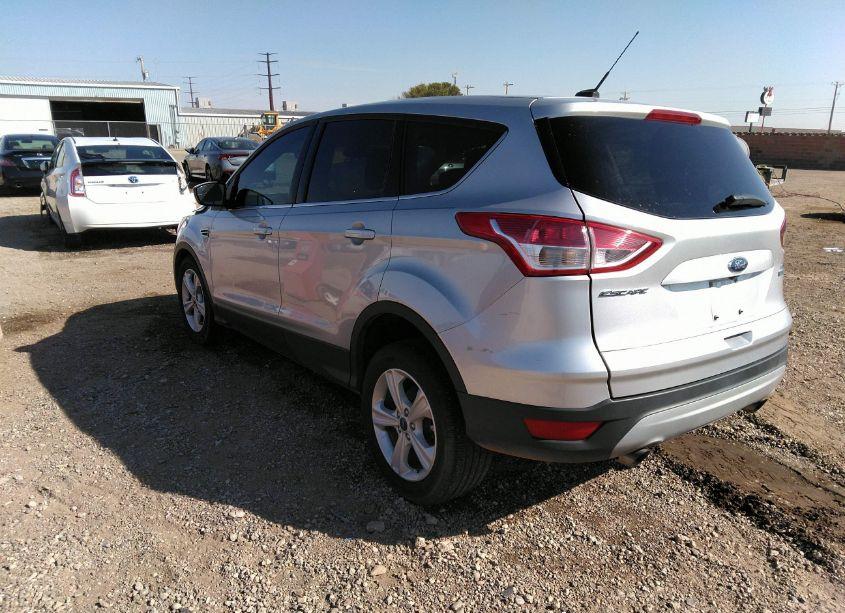 Photo 3 of 2016 Ford Escape SE (VIN 1FMCU0GX4GUB97001)