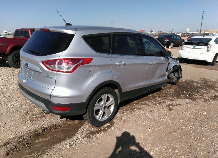 Photo 4 of 2016 Ford Escape SE (VIN 1FMCU0GX4GUB97001)