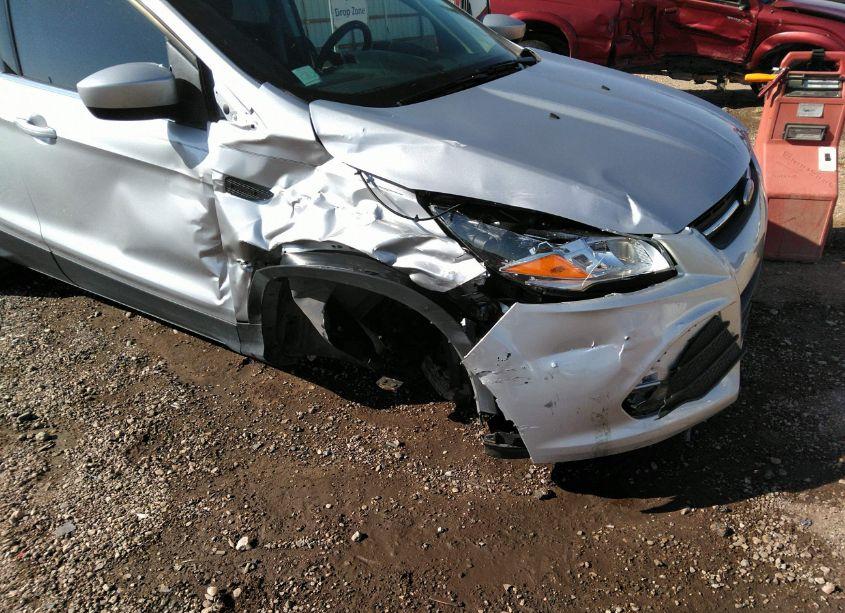 Photo 6 of 2016 Ford Escape SE (VIN 1FMCU0GX4GUB97001)