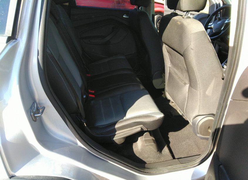 Photo 8 of 2016 Ford Escape SE (VIN 1FMCU0GX4GUB97001)