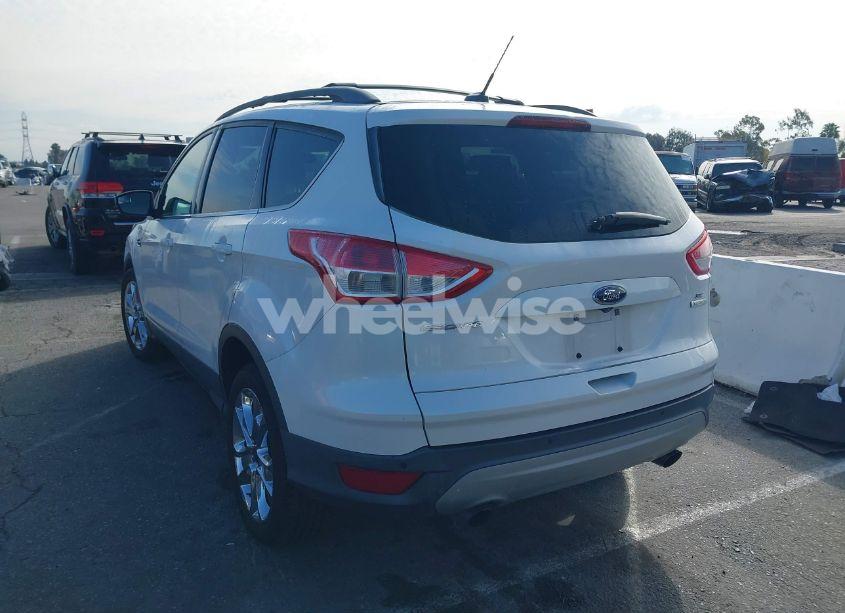 Photo 3 of 2016 Ford Escape SE (VIN 1FMCU0GX4GUB99315)