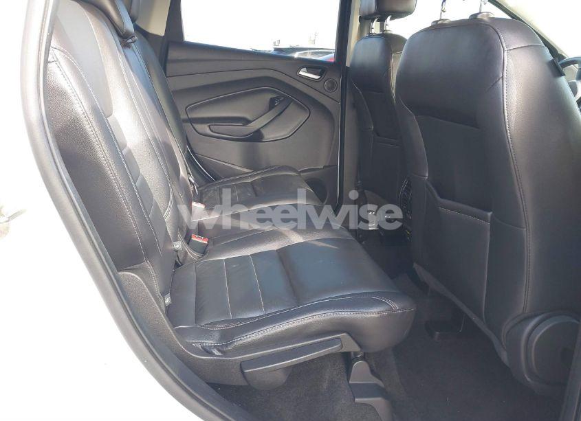 Photo 8 of 2016 Ford Escape SE (VIN 1FMCU0GX4GUB99315)