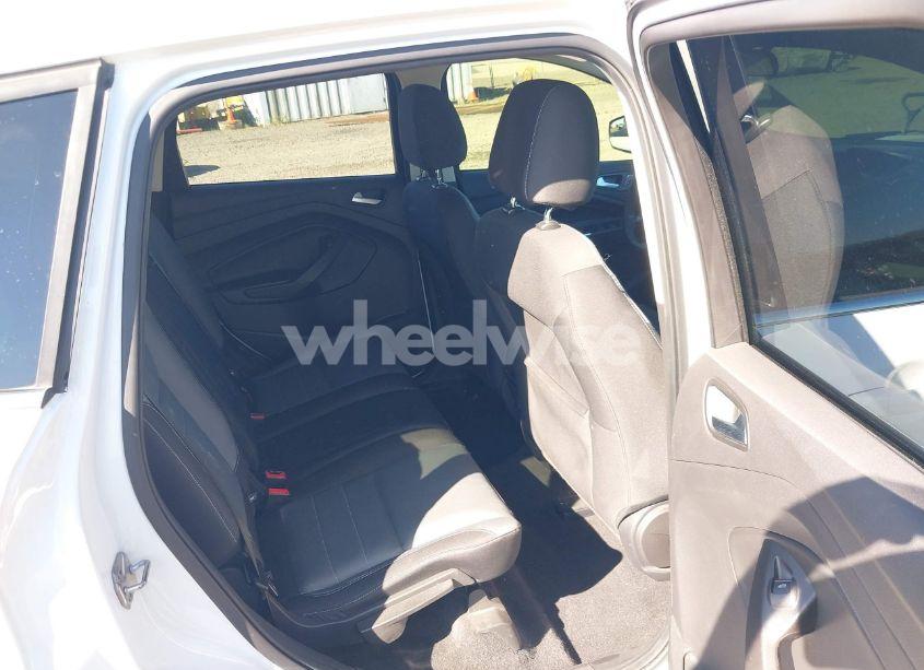 Photo 8 of 2016 Ford Escape SE (VIN 1FMCU0GX4GUB99394)