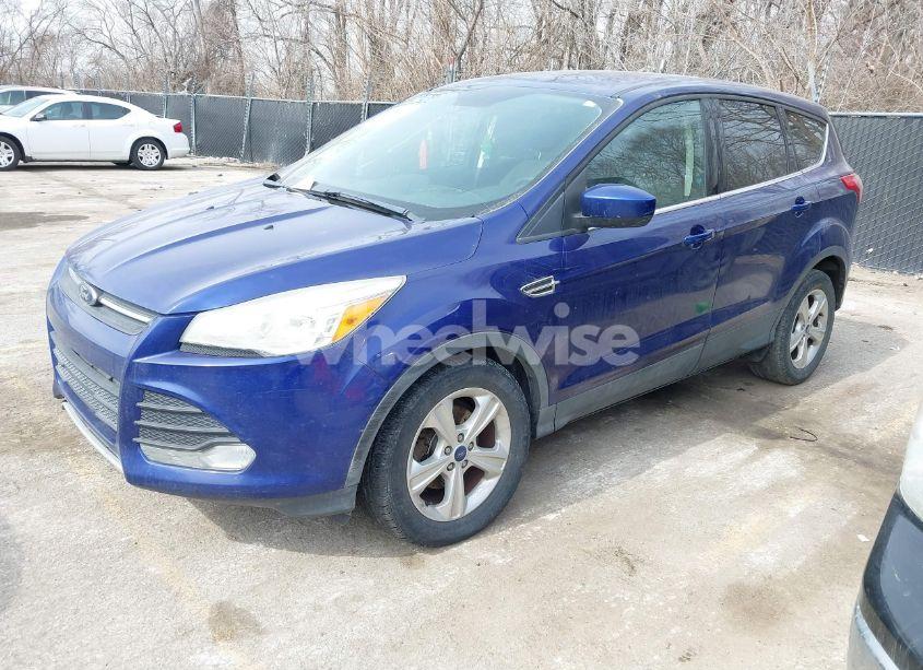 Photo 2 of 2016 Ford Escape SE (VIN 1FMCU0GX4GUC61604)