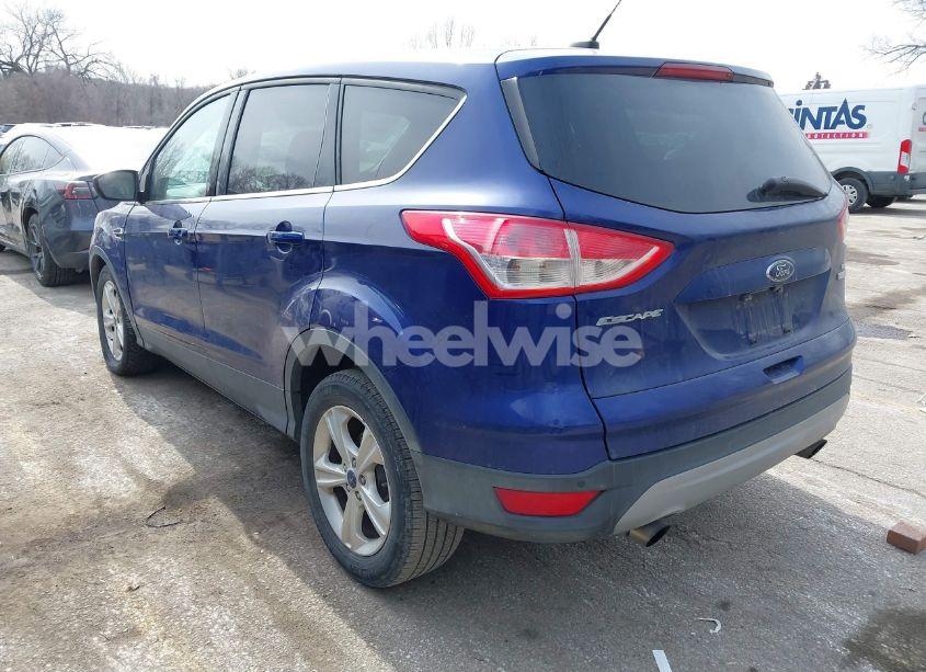 Photo 3 of 2016 Ford Escape SE (VIN 1FMCU0GX4GUC61604)