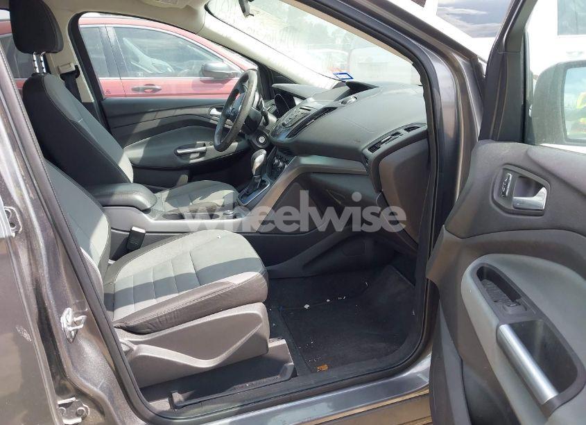 Photo 5 of 2013 Ford Escape SE (VIN 1FMCU0GX5DUA10943)