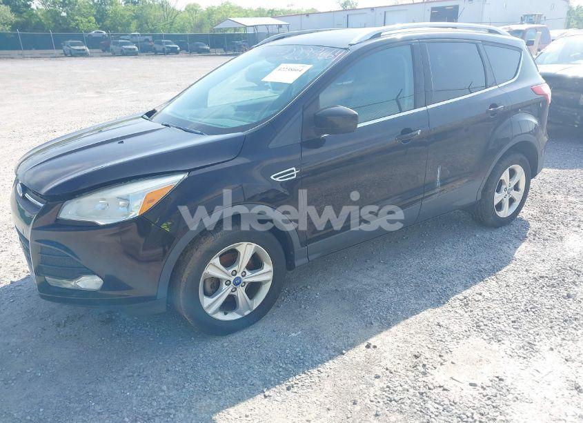 Photo 2 of 2013 Ford Escape SE (VIN 1FMCU0GX5DUC77399)