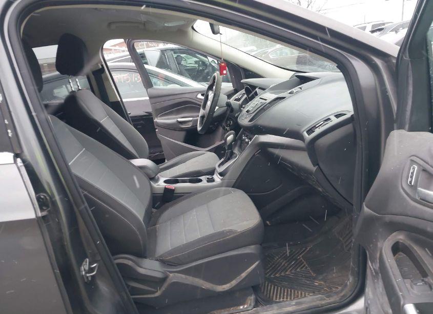 Photo 5 of 2013 Ford Escape SE (VIN 1FMCU0GX5DUC99077)